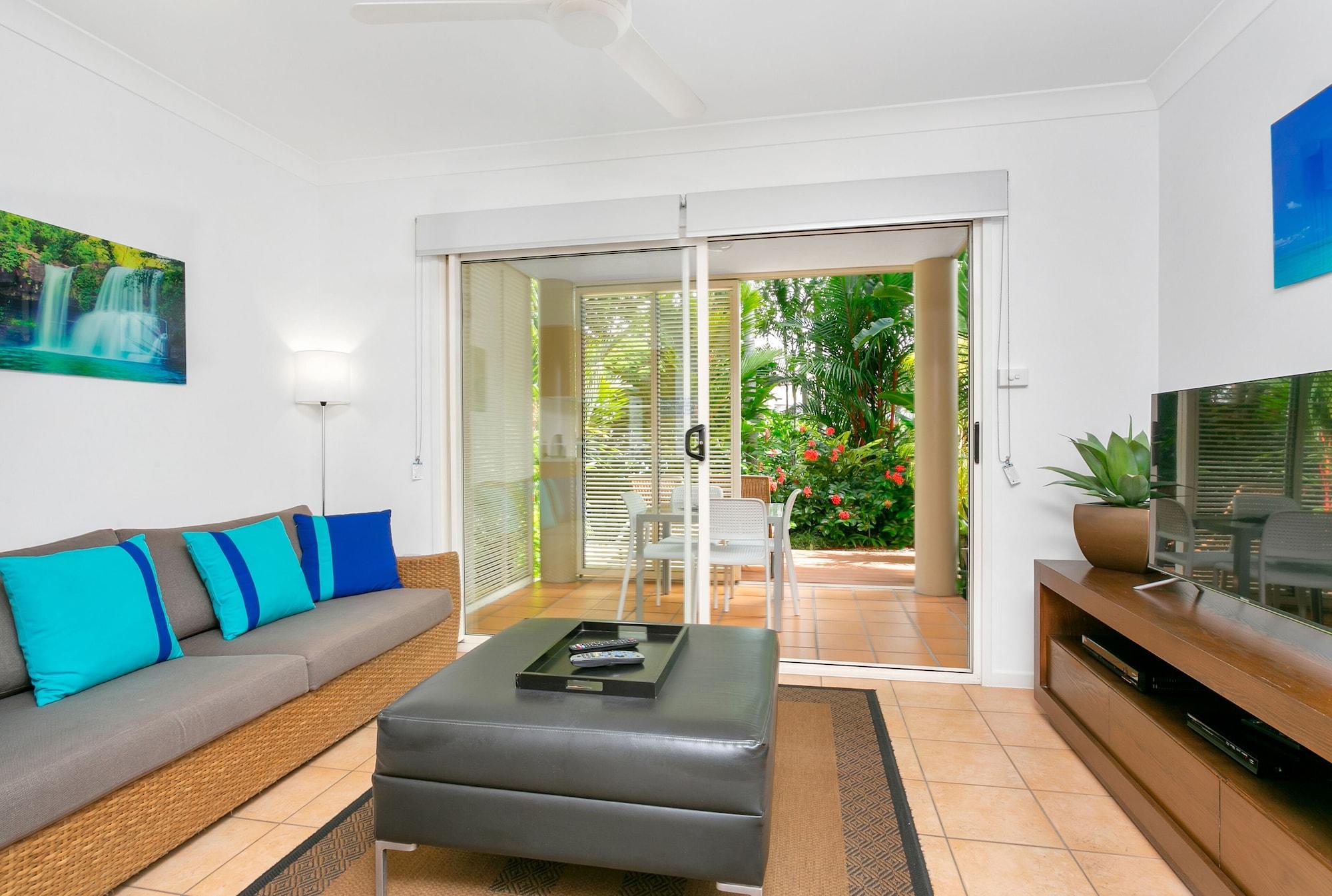 Port Douglas Apartments - Adults Only Oasis Εξωτερικό φωτογραφία