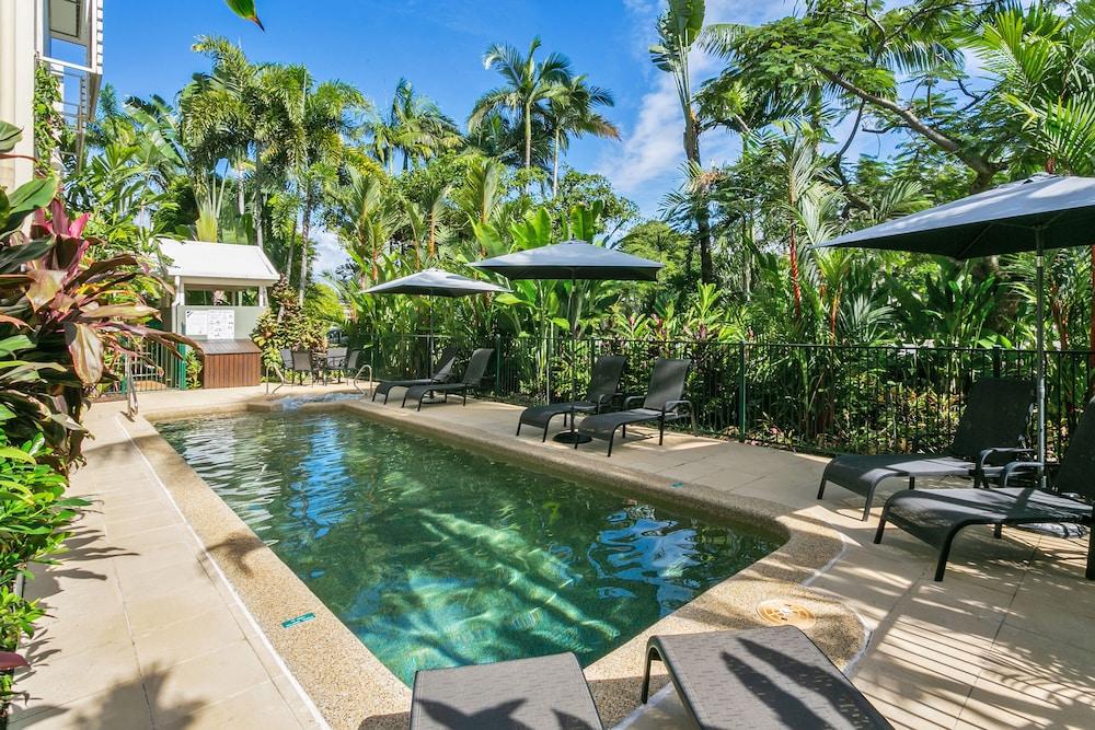 Port Douglas Apartments - Adults Only Oasis Εξωτερικό φωτογραφία