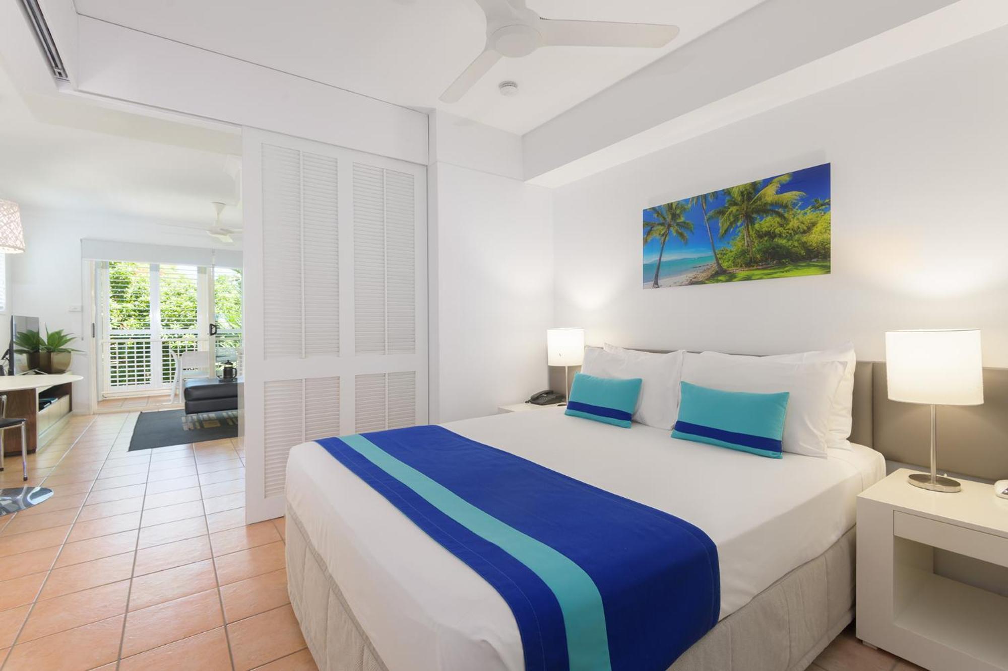 Port Douglas Apartments - Adults Only Oasis Εξωτερικό φωτογραφία