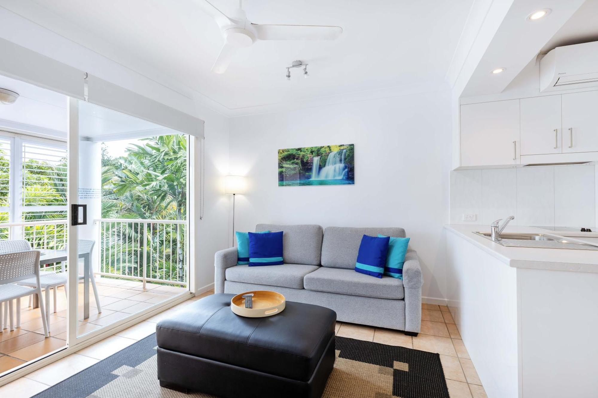Port Douglas Apartments - Adults Only Oasis Εξωτερικό φωτογραφία