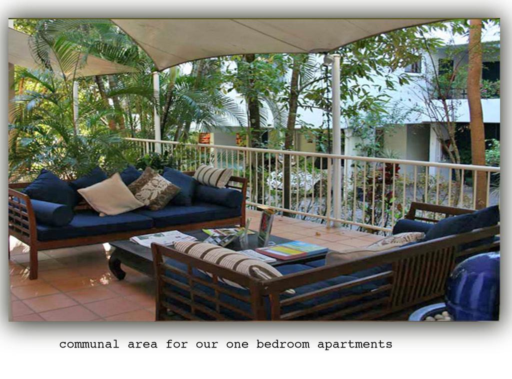 Port Douglas Apartments - Adults Only Oasis Εξωτερικό φωτογραφία