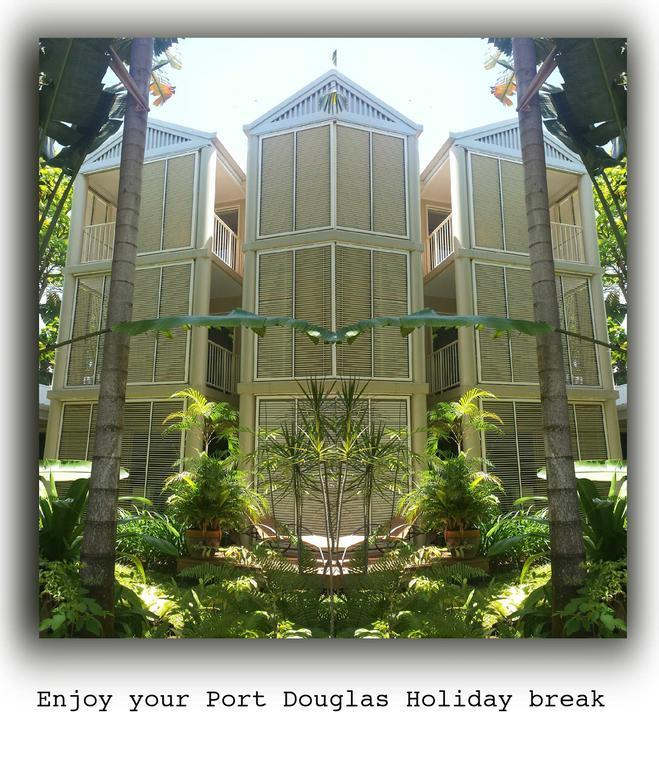 Port Douglas Apartments - Adults Only Oasis Εξωτερικό φωτογραφία