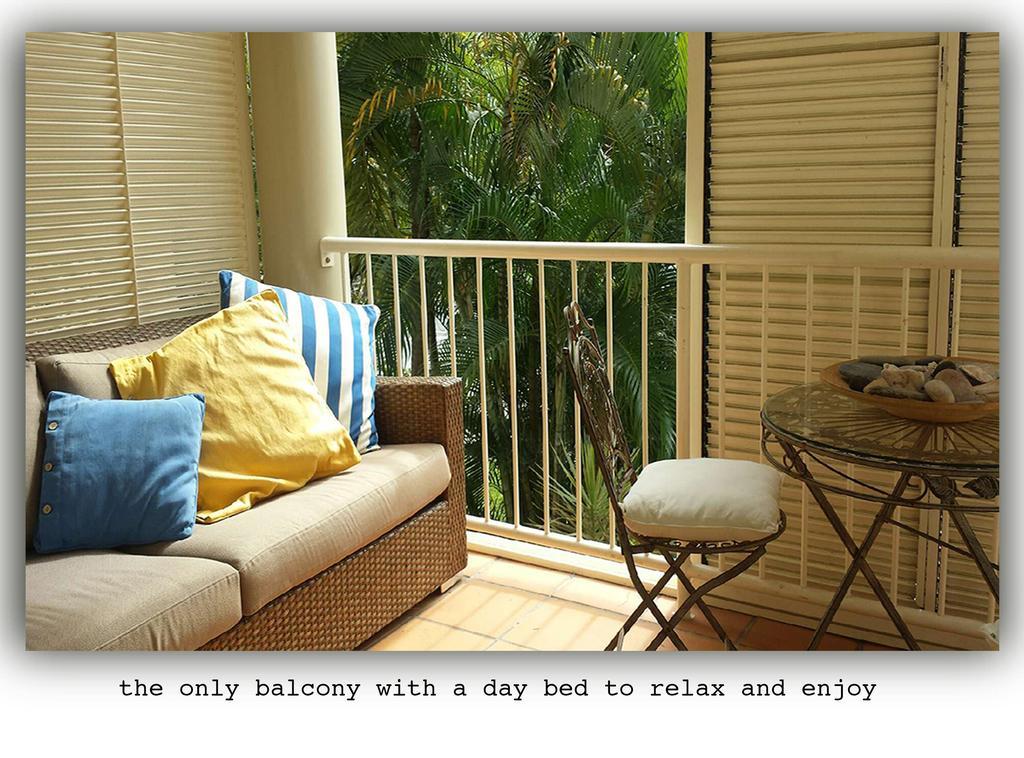 Port Douglas Apartments - Adults Only Oasis Εξωτερικό φωτογραφία